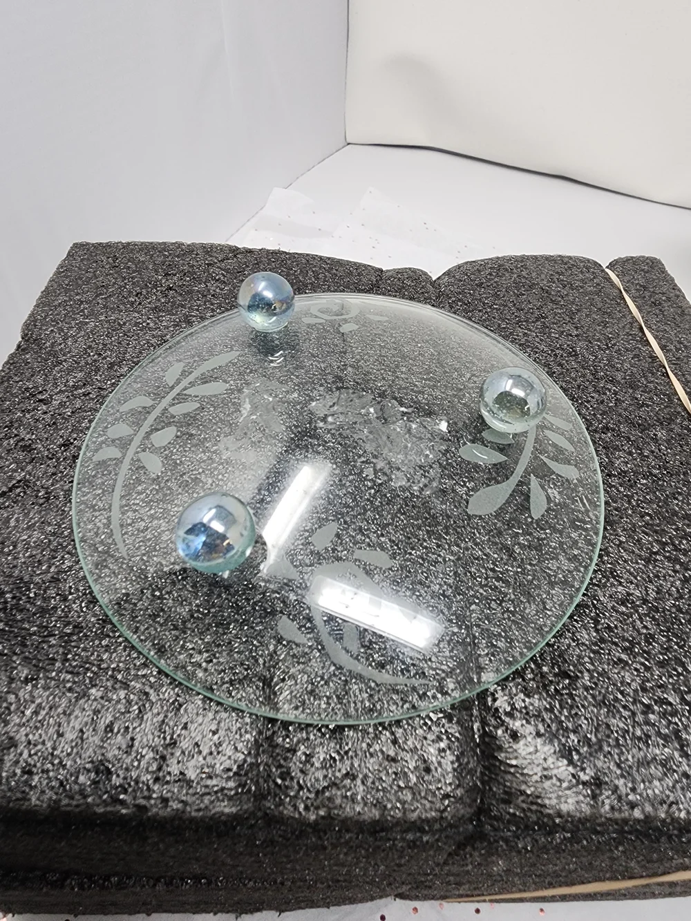 Etched Glass Round Display Tray with Aqua Glass Feet